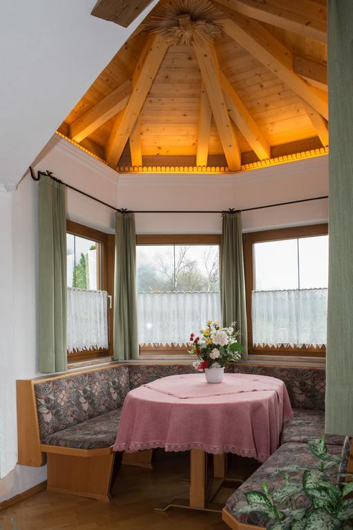 Kreuzhof Seefeld Seefeld in Tirol Room photo